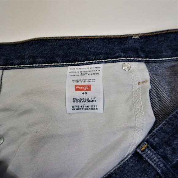 Wrangler Denim Jean Shorts Mens Size 48 Relaxed Fit Blue 5 Pocket Style 606W3MS - Picture 5 of 8